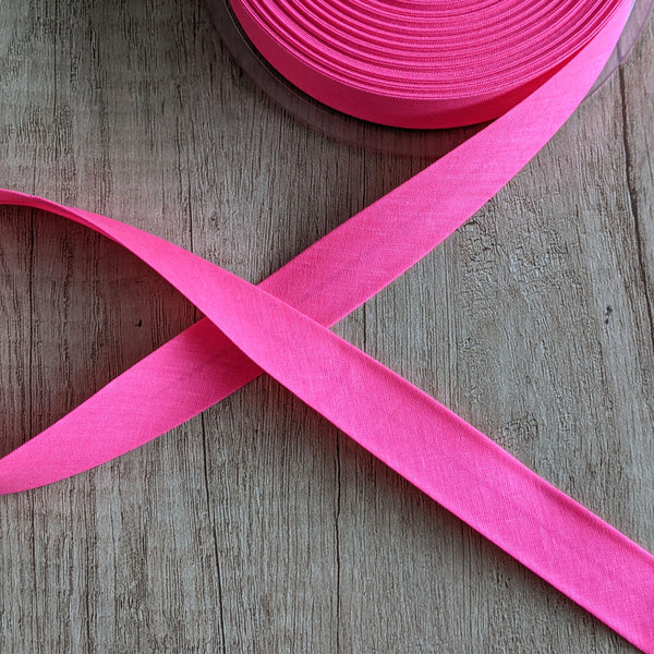 Biais rose fluo