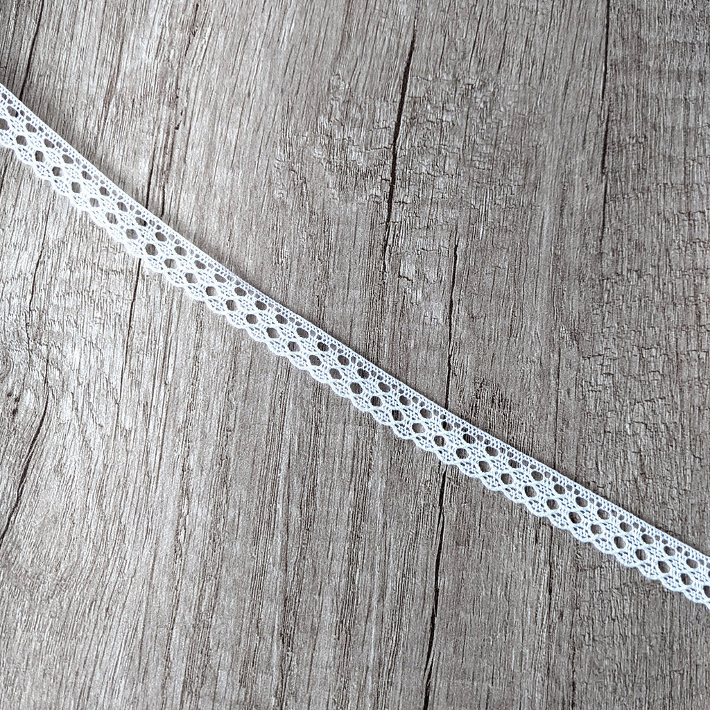 Galon Fil Blanc Vintage - Longueur 1,35 M, Largeur 3,5 Cm - Occasion, Fait En France - Pour Couture/déco