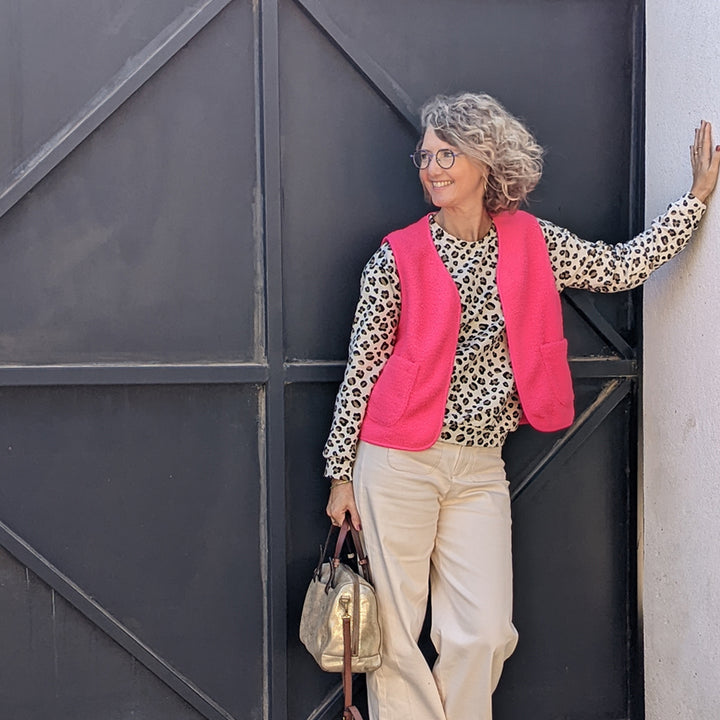 Sweat écru léopard noir et taupe