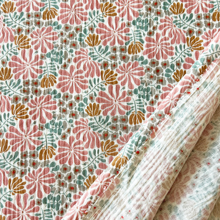 Tissu Double gaze fuschia fleurs douces
