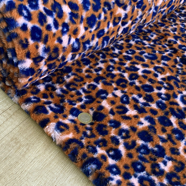 Fausse fourrure léopard bleu marine brique