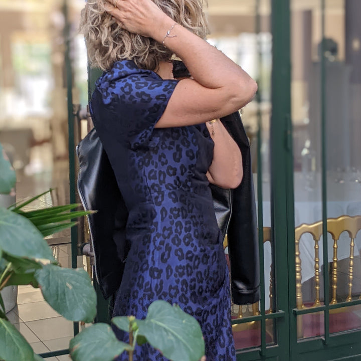 Jacquard bleu léopard noir