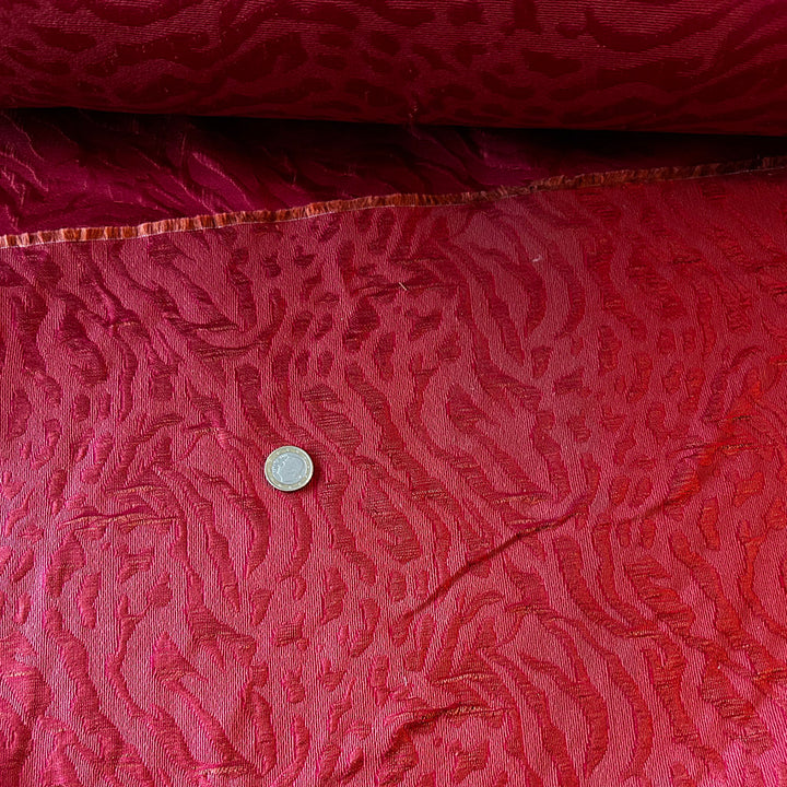 Jacquard Made in France - vague rouge satiné