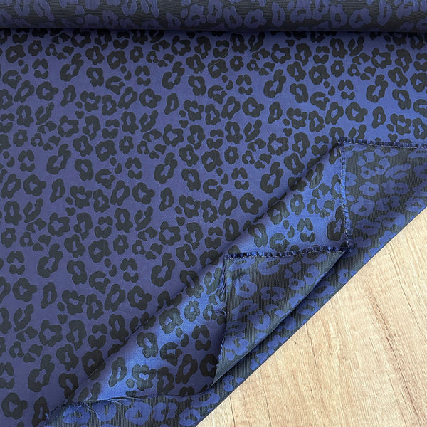Jacquard bleu léopard noir