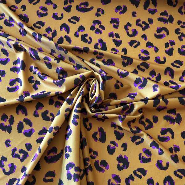 Tissu lycra kaki léopard violet