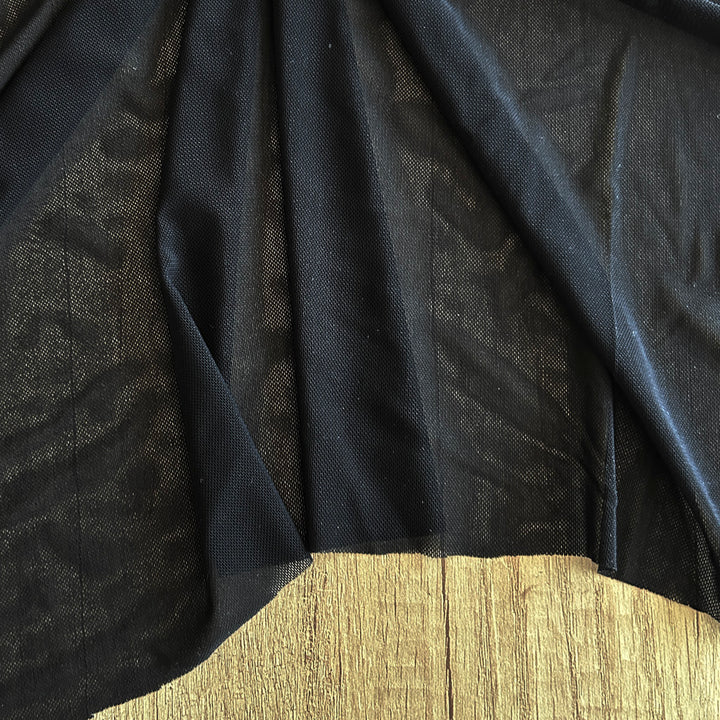 Maille résille noire