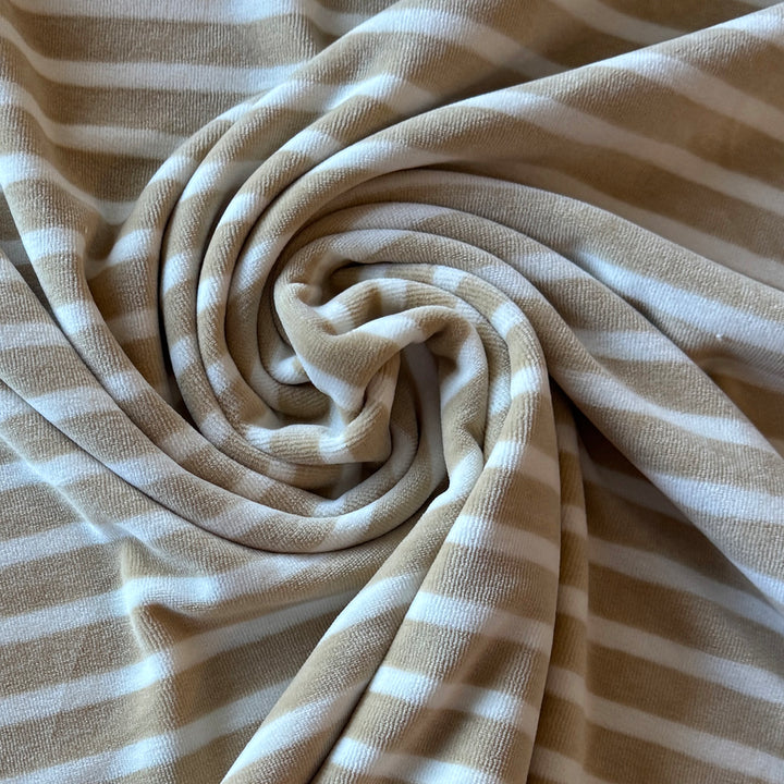 Maille velours ras taupe rayure écru
