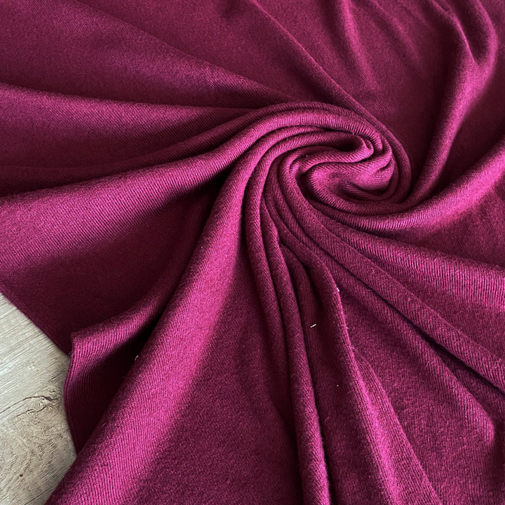 Maille tricot bordeaux épaisse