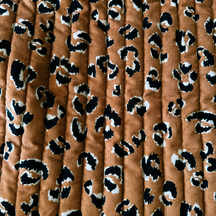 Matelassé velours léopard chataigne non doublé