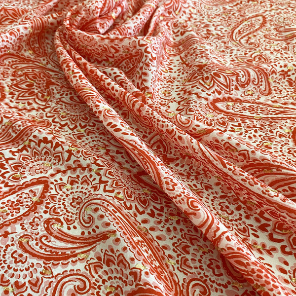 Viscose légère motif cachemire rouge et or