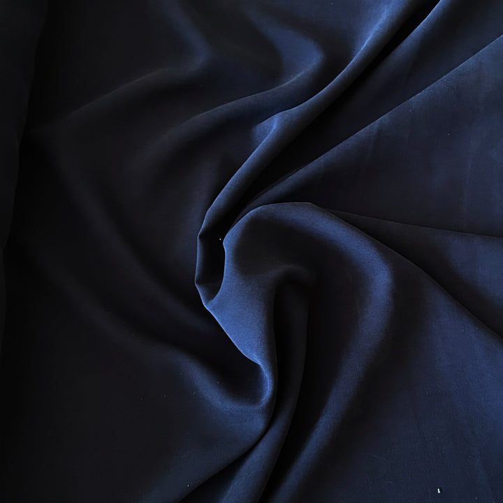 Sergé de viscose lourde bleu marine