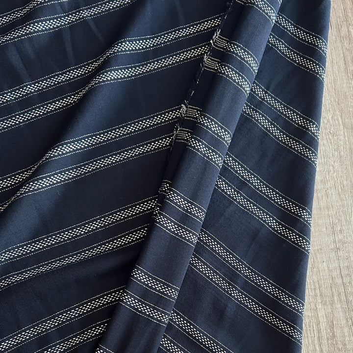 Viscose noire rayure lurex or