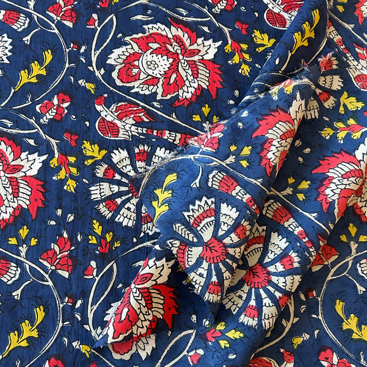 Voile indienne bleu marine fleur rouge et blanc