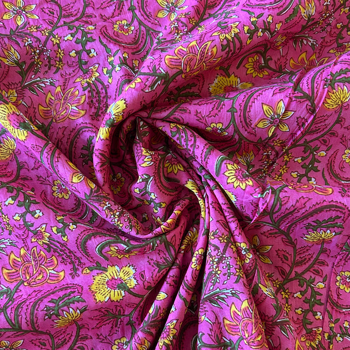 Voile indienne rose fleur jaune