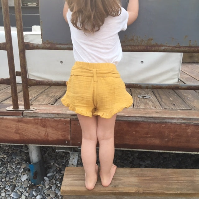 Patron short fille pompon et volant