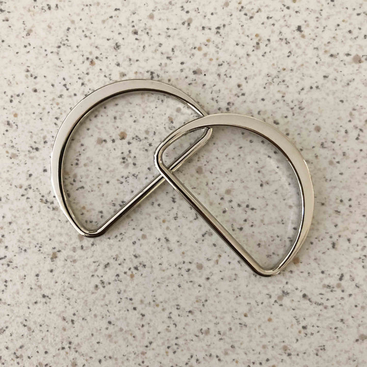 Boucle demi-lune métal argent 40 mm