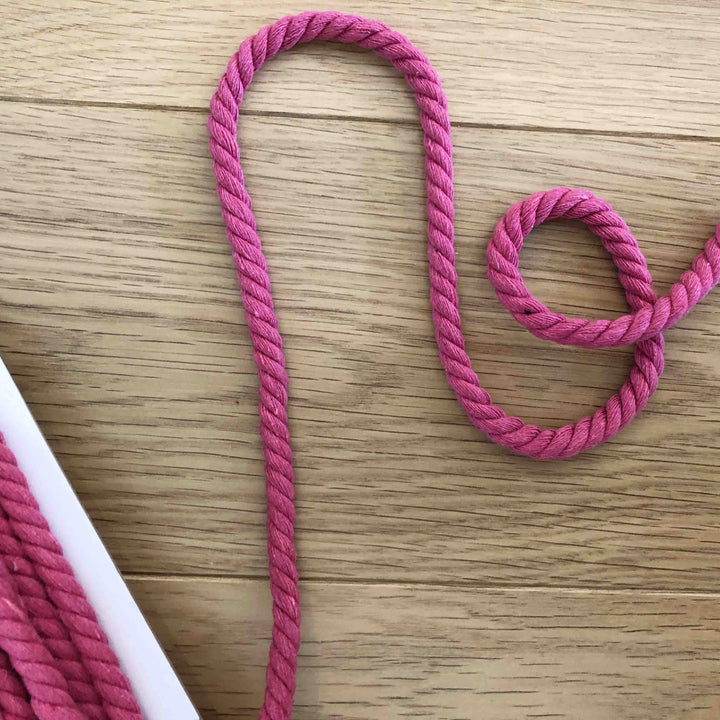 Cordon coton fuschia 10 mm
