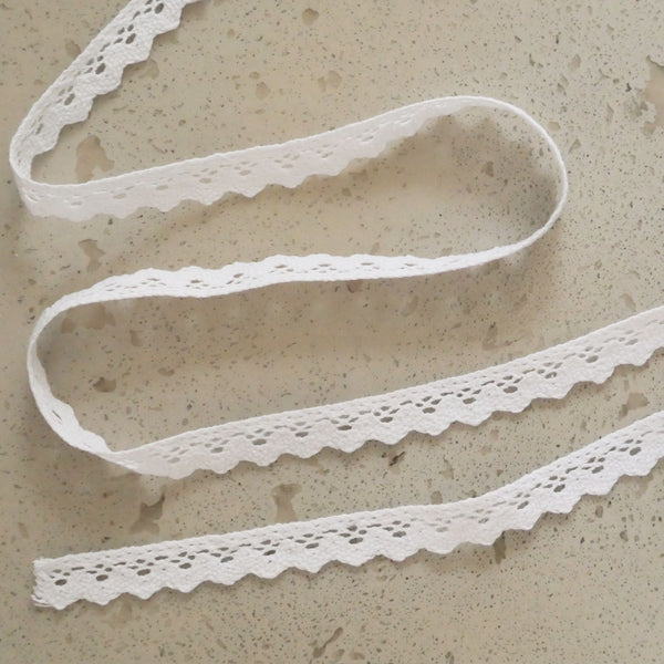 Galon macramé blanc croquet 15 mm