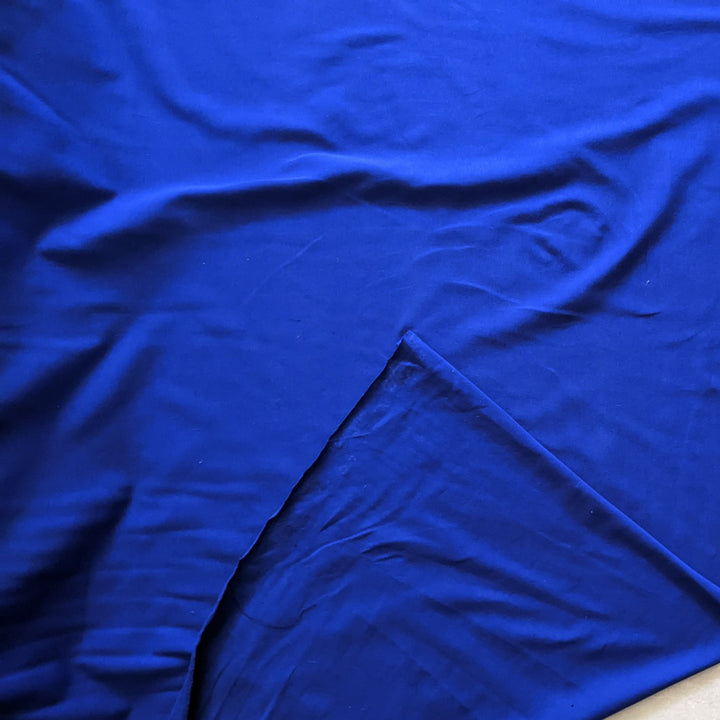 Jersey bleu klein