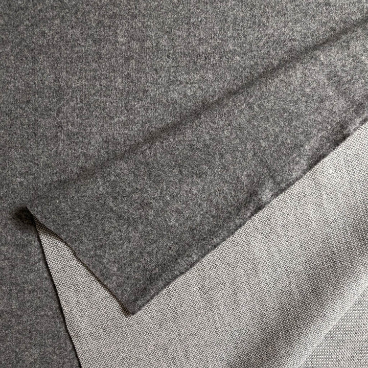 Esprit drap de laine gris double face