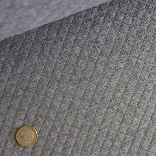 Tissu Matelassé petits carreaux gris chiné foncé mélangé