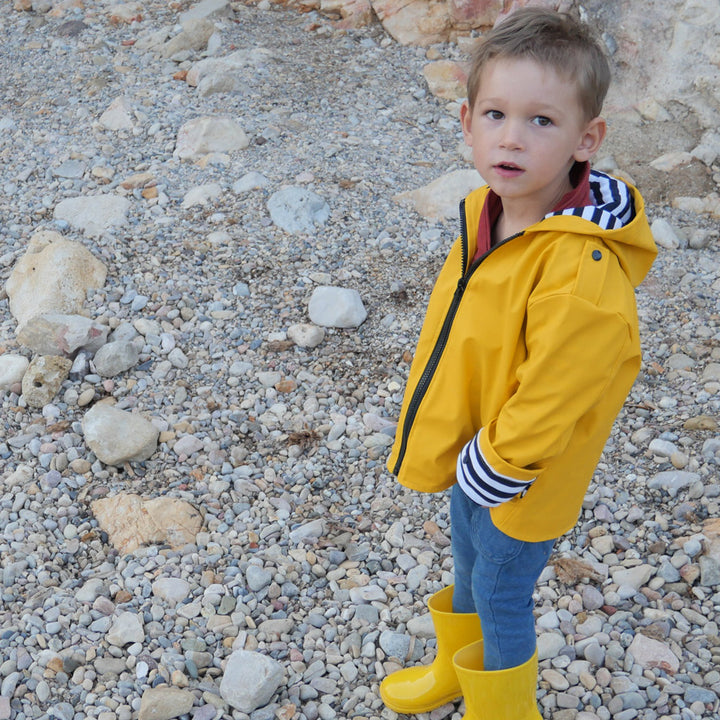 Tissu imperméable cirée jaune