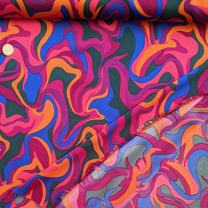 Tissu satiné reliefé motif pop